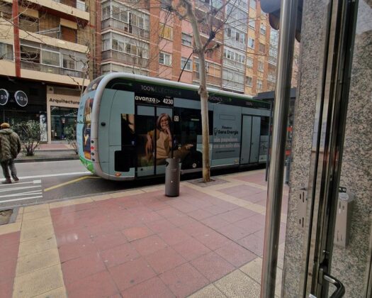 Piso en alquiler en Avenida de Madrid
